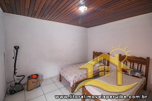 Casa no bairro Jardim Peruíbe, Pós Linha