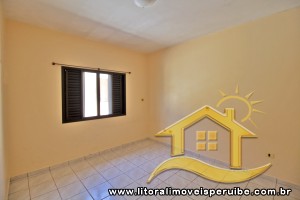 Casa no bairro Oásis, Lado Linha