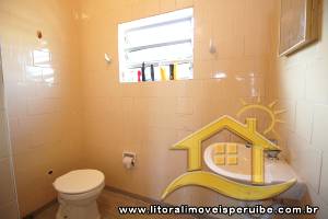 Casa no bairro Belmira Novaes, Lado Linha