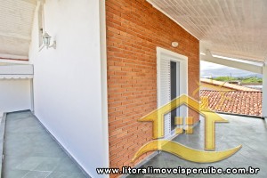 Casa no bairro Oásis, Lado Linha