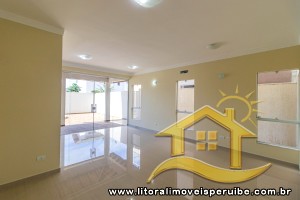 Casa no bairro Bougainvillée IV, Pós Linha