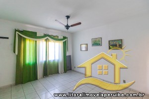 Casa no bairro Centro, Lado Linha