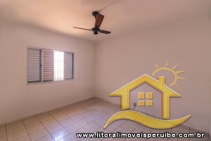 Casa no bairro Centro, Lado Linha