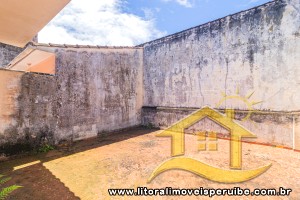Casa no bairro Centro, Lado Linha