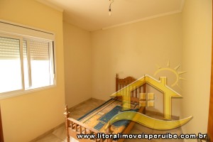 Casa no bairro Jardim Márcia, Lado Linha