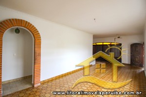 Casa no bairro Stella Maris, Lado Linha