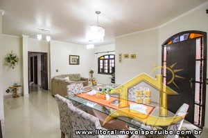 Casa no bairro Stella Maris, Lado Linha