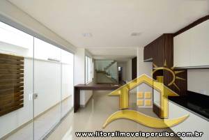 Casa no bairro Centro, Lado Linha