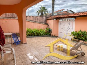 Casa no bairro Oásis, Lado Linha