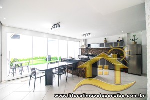 Casa no bairro Centro, Lado Linha