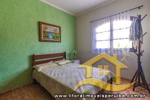 Casa no bairro Belmira Novaes, Lado Linha