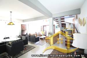 Casa no bairro Bougainvillée II, Lado Linha