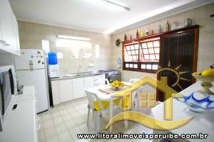 Casa no bairro Bougainvillée II, Lado Linha