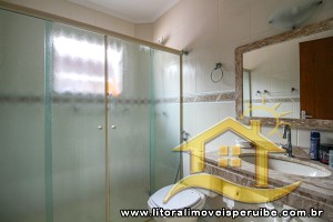 Casa no bairro Flórida, Lado Linha