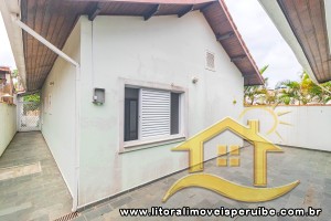 Casa no bairro Oásis, Lado Linha