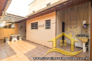 Casa no bairro Oásis, Lado Linha