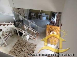 Casa no bairro Belmira Novaes, Lado Praia