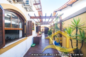 Casa no bairro Oásis, Lado Linha