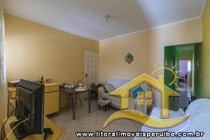 Casa no bairro Jardim Peruíbe, Pós Linha