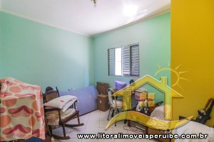 Casa no bairro Jardim Peruíbe, Pós Linha