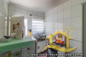 Casa no bairro Jardim Peruíbe, Pós Linha