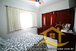 Casa no bairro Centro, Lado Linha