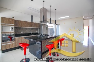 Casa no bairro Bougainvillée IV, Pós Linha
