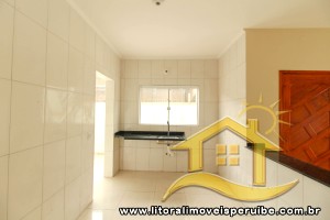 Casa no bairro Veneza, Lado Linha