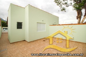 Casa no bairro Veneza, Lado Linha