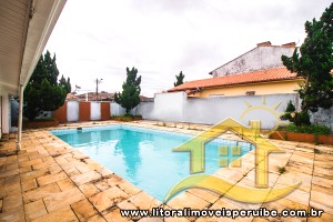 Casa no bairro São João Batista, Lado Praia